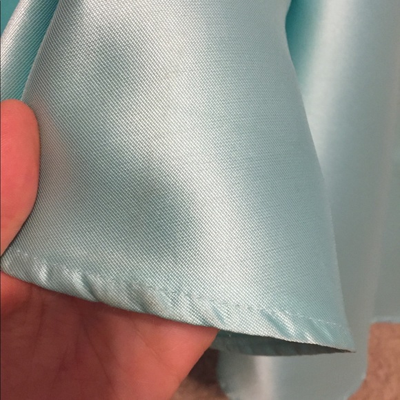 PROM DRESS - Picture 5 of 8